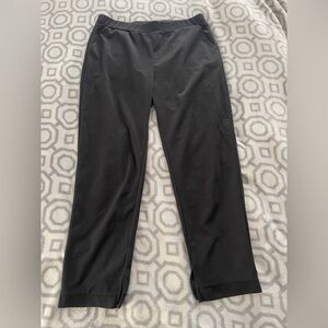 Black cropped  pants with pockets